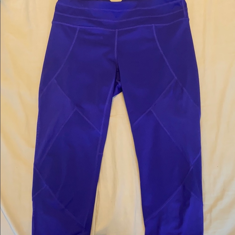 Capri Athleta leggings